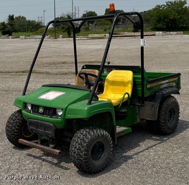 image for item DV2728 2011 John Deere Gator TS 4x2 utility vehicle