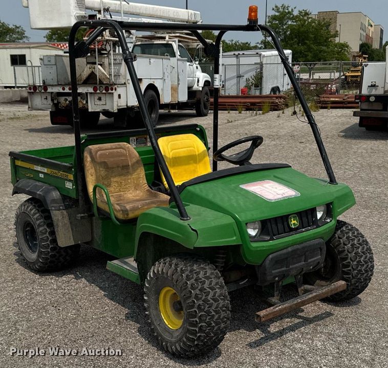 image for item DV2728 2011 John Deere Gator TS 4x2 utility vehicle