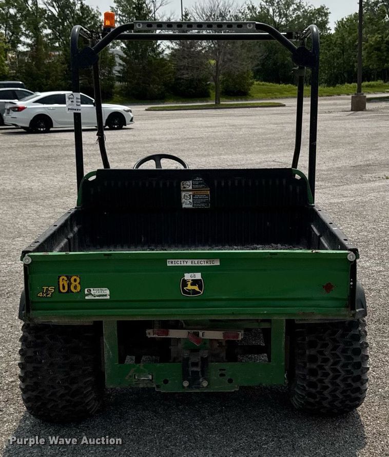 image for item DV2728 2011 John Deere Gator TS 4x2 utility vehicle