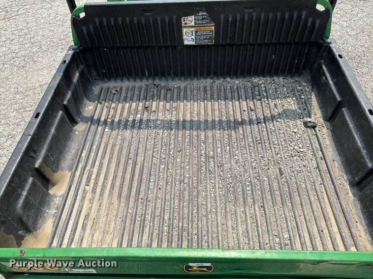 image for item DV2728 2011 John Deere Gator TS 4x2 utility vehicle