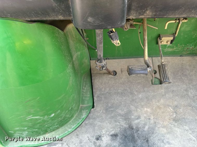 image for item DV2728 2011 John Deere Gator TS 4x2 utility vehicle