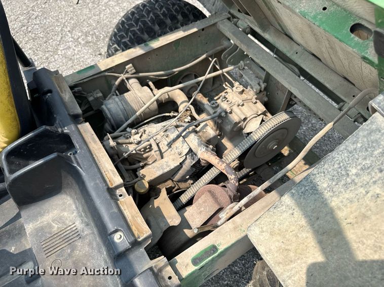 image for item DV2728 2011 John Deere Gator TS 4x2 utility vehicle