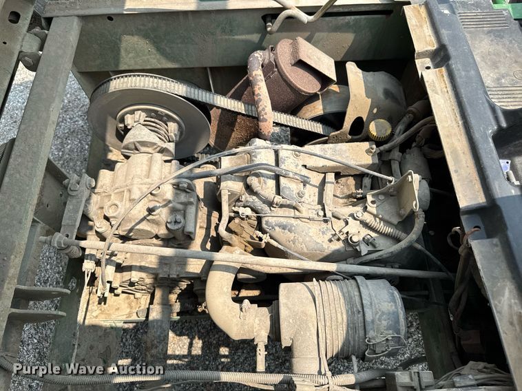 image for item DV2728 2011 John Deere Gator TS 4x2 utility vehicle