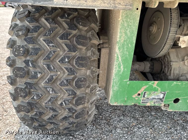 image for item DV2728 2011 John Deere Gator TS 4x2 utility vehicle