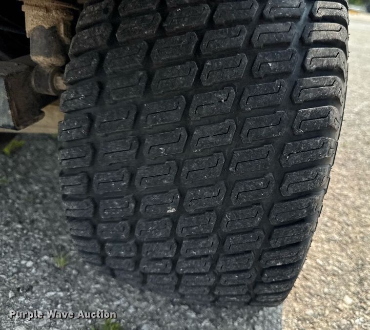 image for item DV2729 John Deere Gator CX utility vehicle