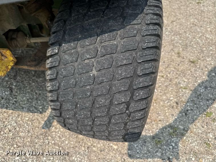 image for item DV2729 John Deere Gator CX utility vehicle