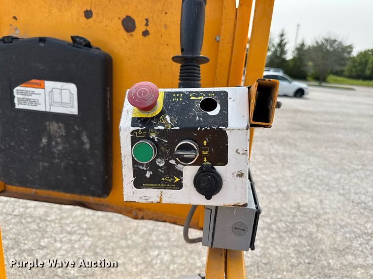 image for item DV2730 2015 HY-BRID 1430 scissor lift