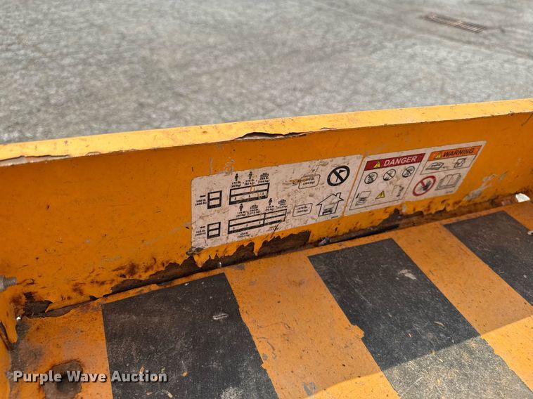 image for item DV2731 2016 HY-BRID 1430 scissor lift