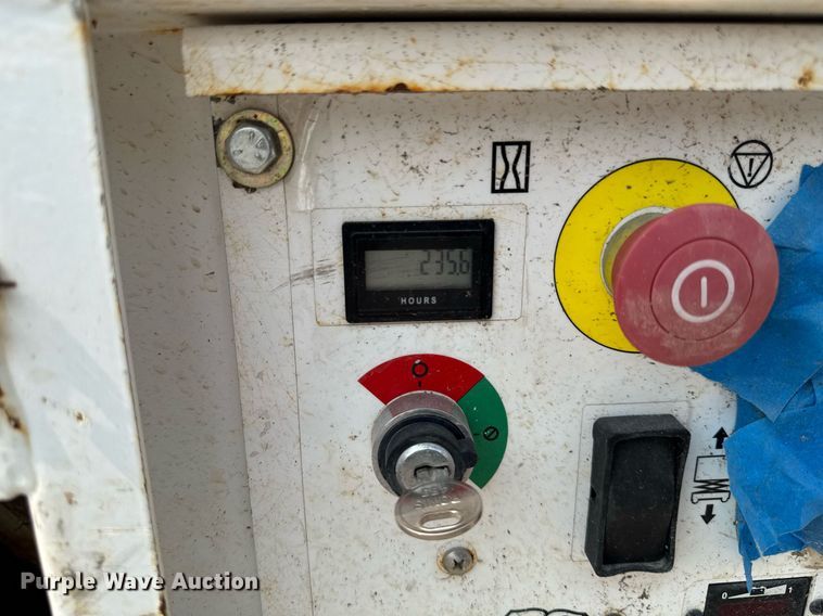 image for item DV2731 2016 HY-BRID 1430 scissor lift