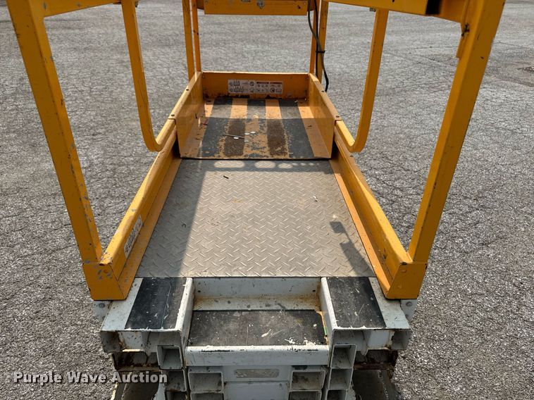 image for item DV2731 2016 HY-BRID 1430 scissor lift