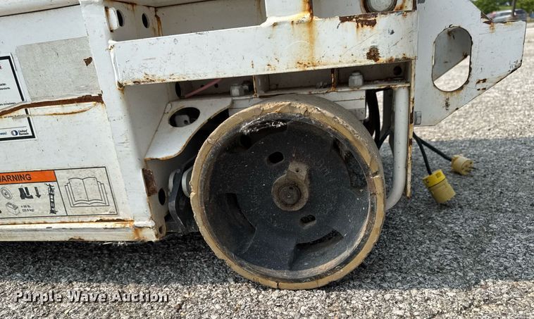 image for item DV2731 2016 HY-BRID 1430 scissor lift