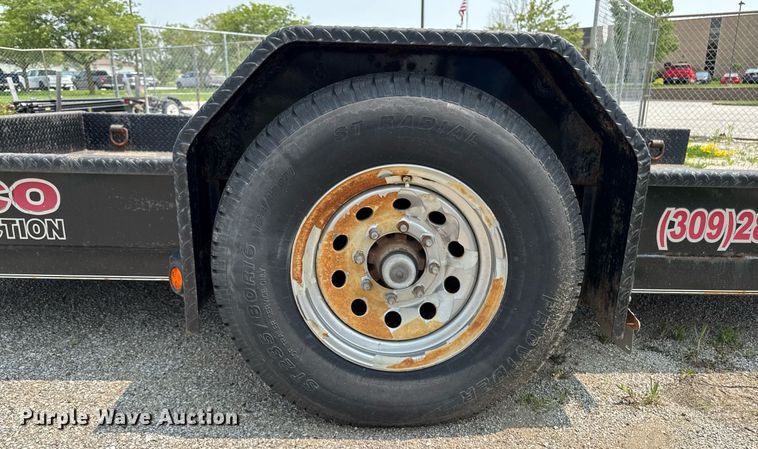 image for item DV2732 Lamar SH831217 utility trailer