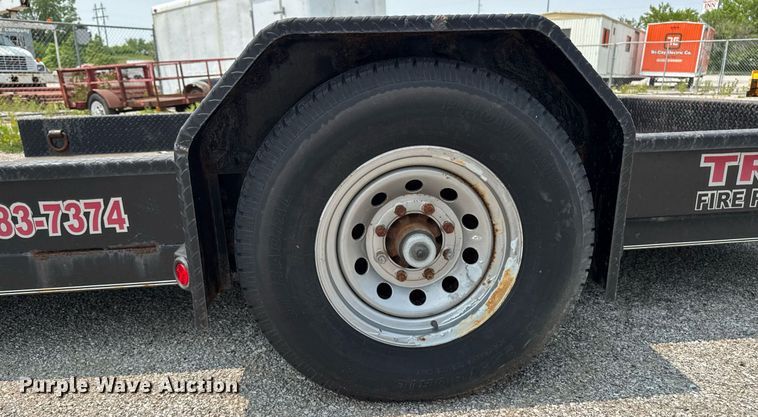image for item DV2732 Lamar SH831217 utility trailer