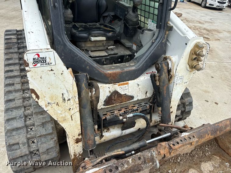 image for item DV4110 2019 Bobcat T595 tracked skid steer loader