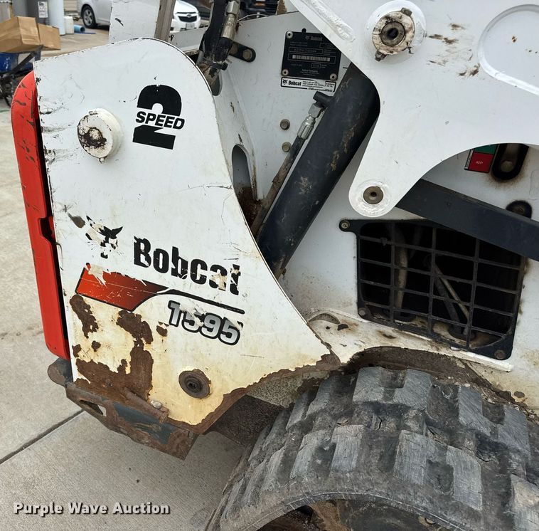 image for item DV4110 2019 Bobcat T595 tracked skid steer loader