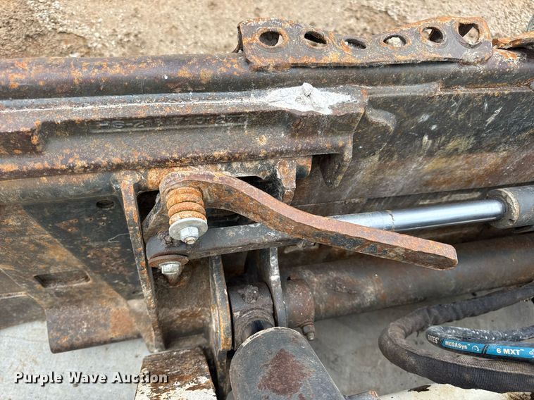 image for item DV4110 2019 Bobcat T595 tracked skid steer loader