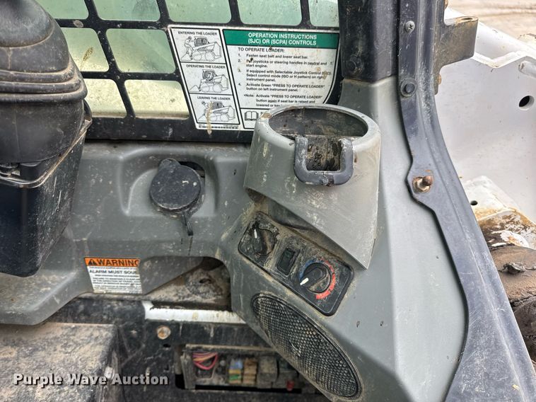 image for item DV4110 2019 Bobcat T595 tracked skid steer loader