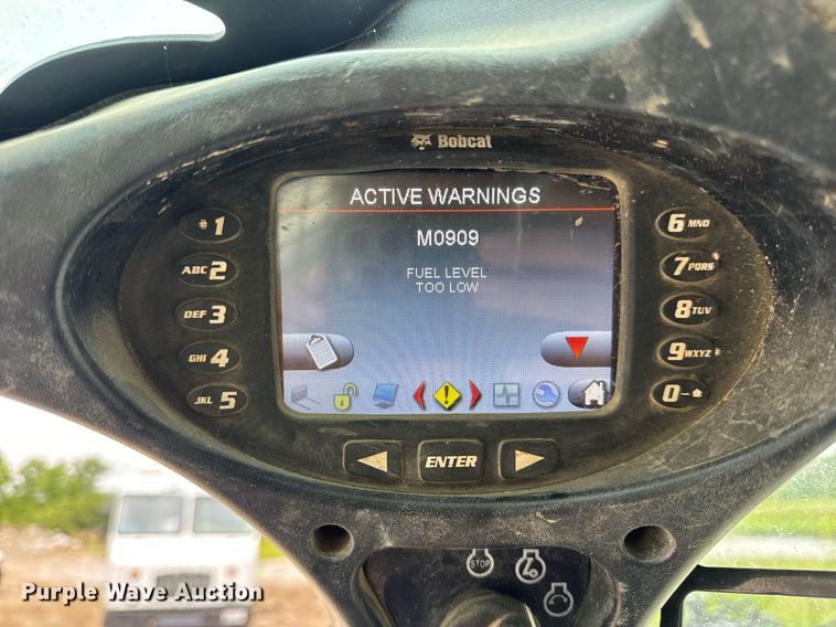 image for item DV4110 2019 Bobcat T595 tracked skid steer loader