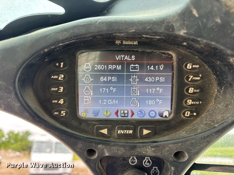 image for item DV4110 2019 Bobcat T595 tracked skid steer loader