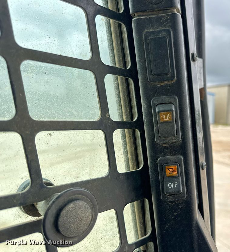 image for item DV4110 2019 Bobcat T595 tracked skid steer loader