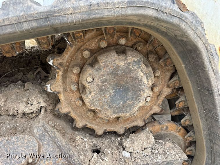 image for item DV4110 2019 Bobcat T595 tracked skid steer loader