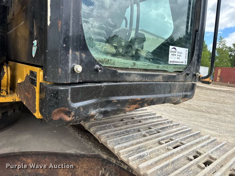 image for item DV4112 2015 Caterpillar 323FL excavator