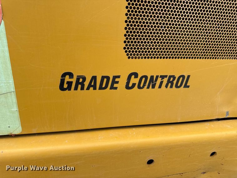 image for item DV4112 2015 Caterpillar 323FL excavator