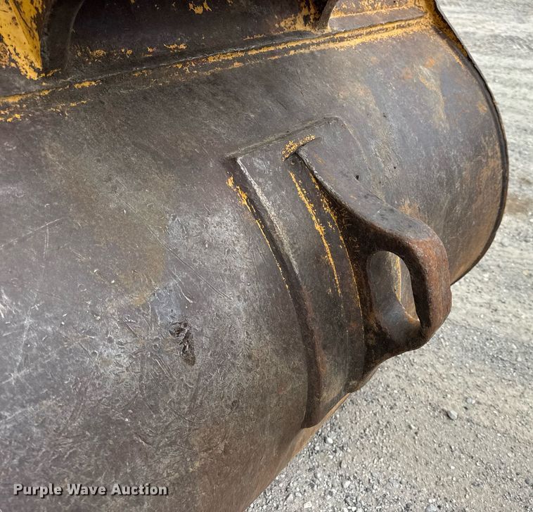 image for item DV4112 2015 Caterpillar 323FL excavator