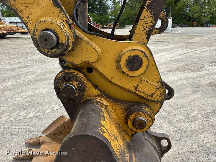 image for item DV4112 2015 Caterpillar 323FL excavator
