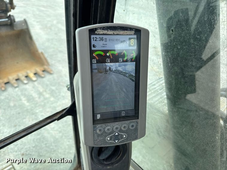 image for item DV4112 2015 Caterpillar 323FL excavator