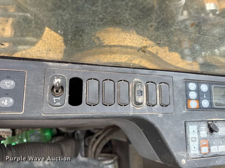 image for item DV4112 2015 Caterpillar 323FL excavator