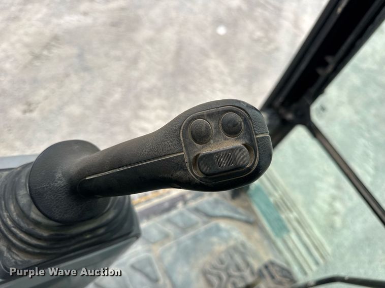 image for item DV4112 2015 Caterpillar 323FL excavator