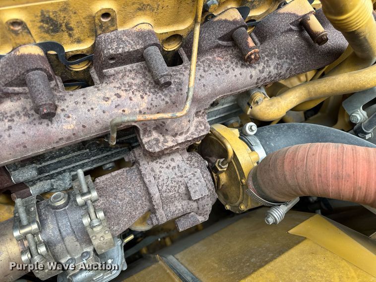 image for item DV4112 2015 Caterpillar 323FL excavator