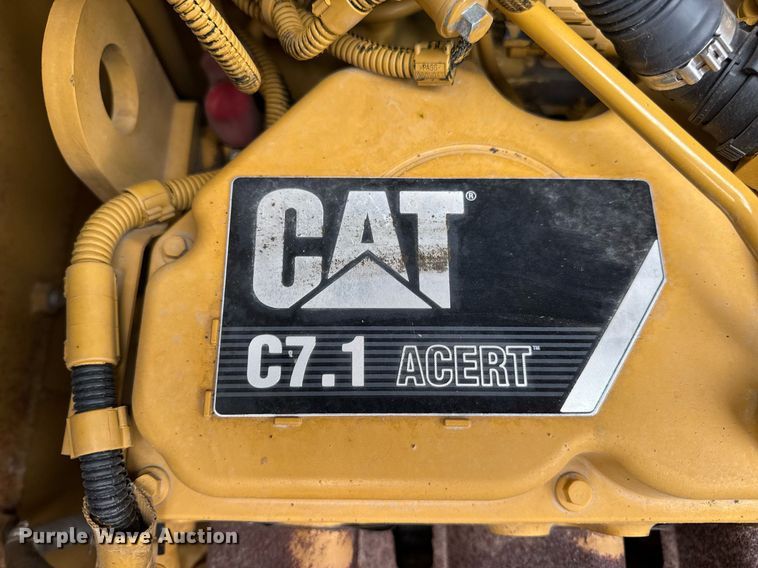 image for item DV4112 2015 Caterpillar 323FL excavator
