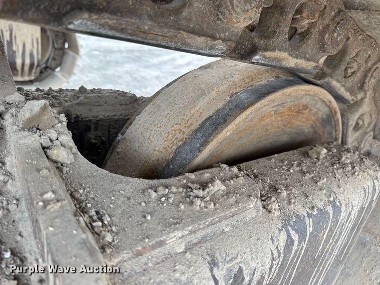 image for item DV4112 2015 Caterpillar 323FL excavator