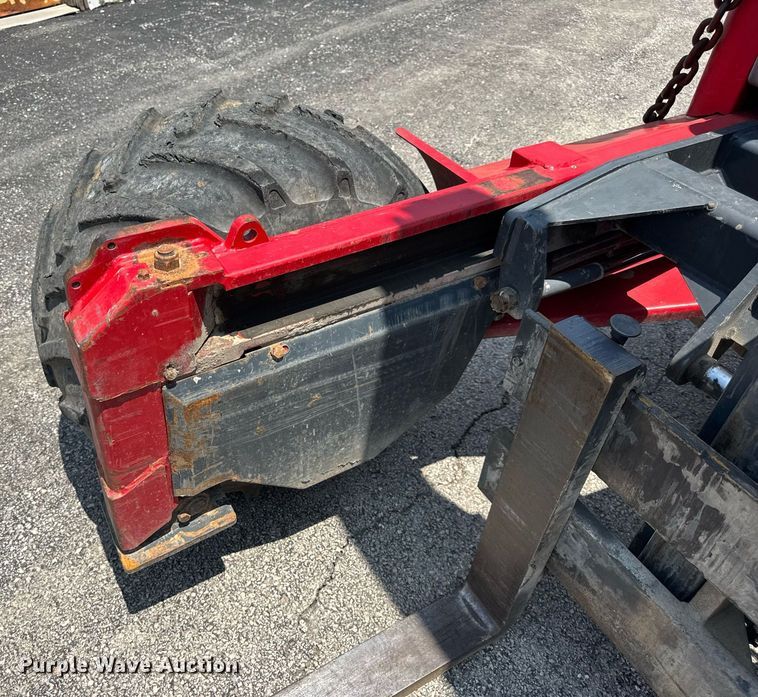 image for item DV4127 Moffett M55 forklift