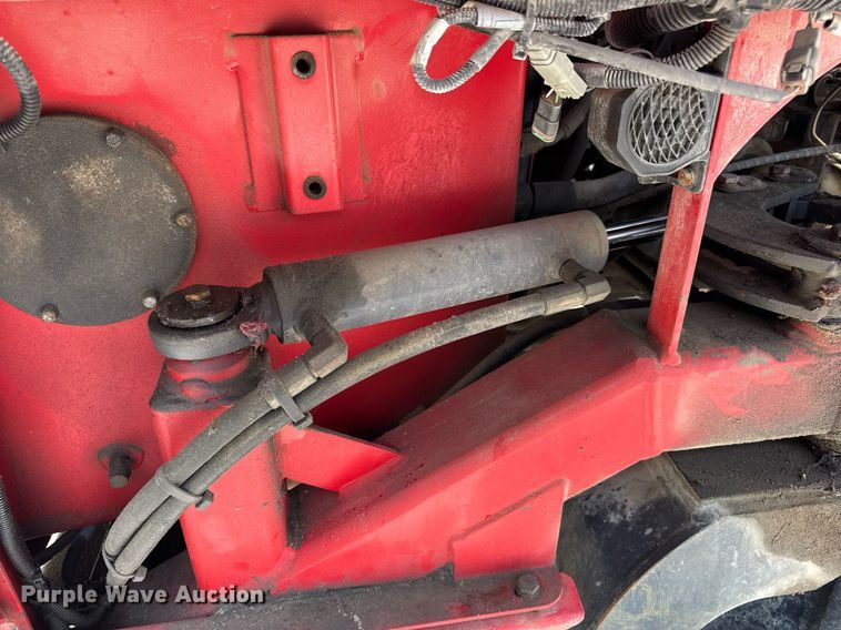 image for item DV4127 Moffett M55 forklift