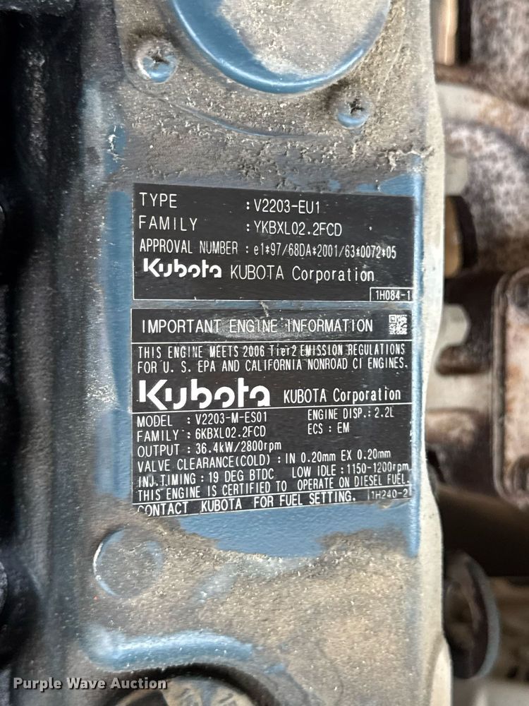 image for item DV4127 Moffett M55 forklift