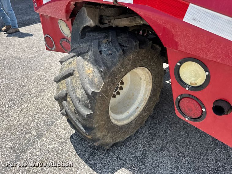 image for item DV4127 Moffett M55 forklift