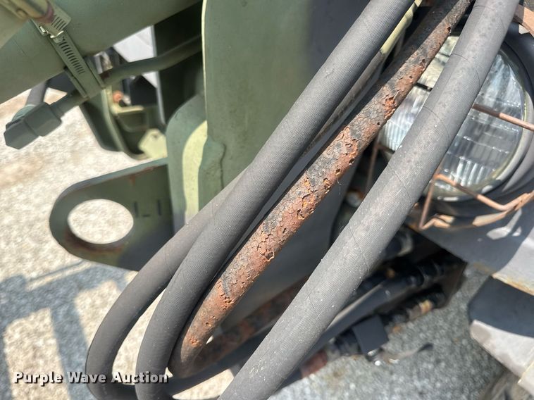 image for item DV4131 1987 Freightliner UC03JL Unimog emplacement excavator