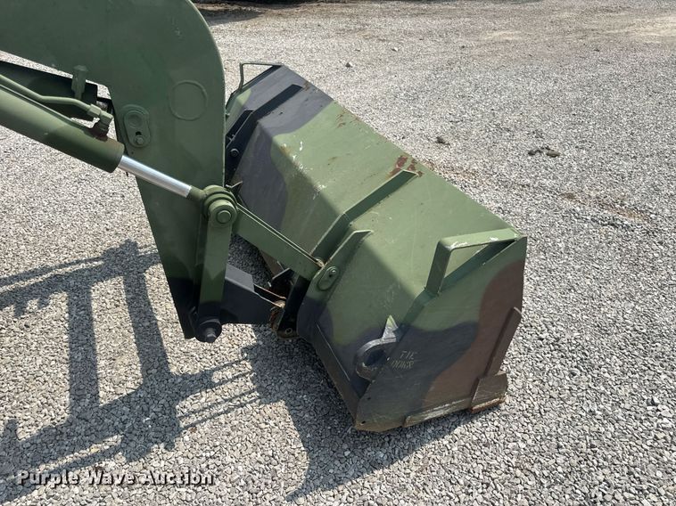 image for item DV4131 1987 Freightliner UC03JL Unimog emplacement excavator