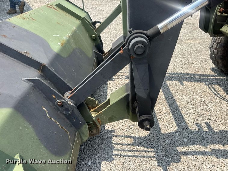 image for item DV4131 1987 Freightliner UC03JL Unimog emplacement excavator