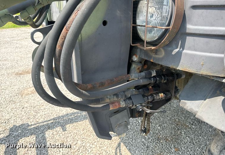 image for item DV4131 1987 Freightliner UC03JL Unimog emplacement excavator