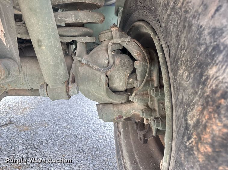 image for item DV4131 1987 Freightliner UC03JL Unimog emplacement excavator