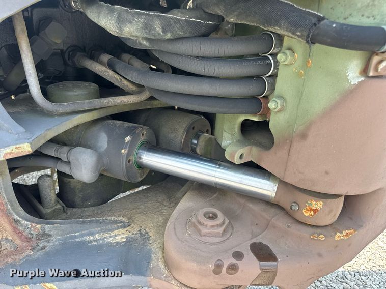 image for item DV4131 1987 Freightliner UC03JL Unimog emplacement excavator