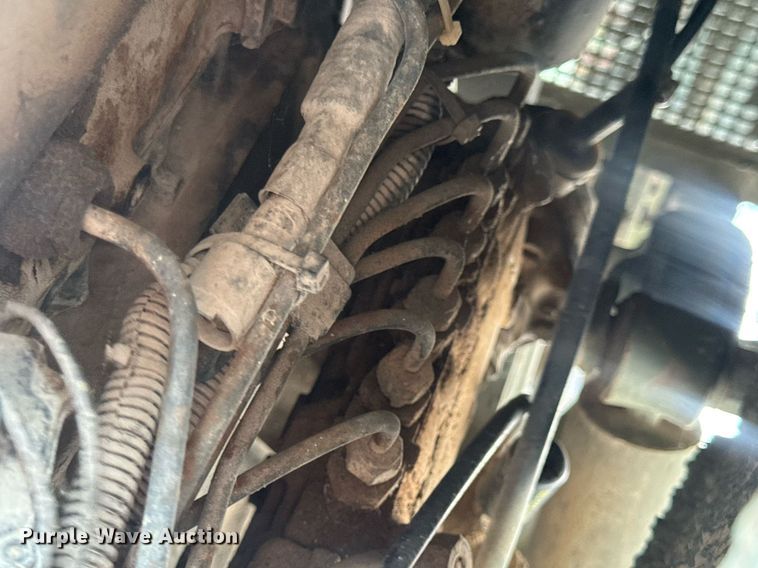 image for item DV4131 1987 Freightliner UC03JL Unimog emplacement excavator