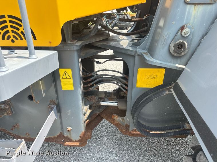 image for item DV4132 2007 Titan LG938 wheel loader