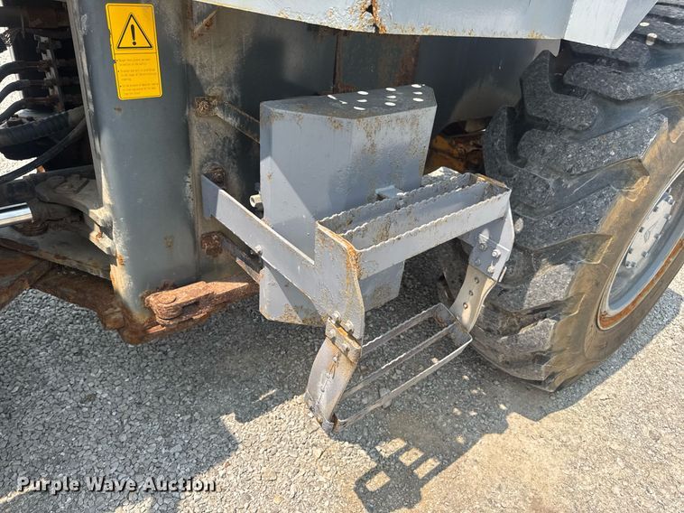 image for item DV4132 2007 Titan LG938 wheel loader