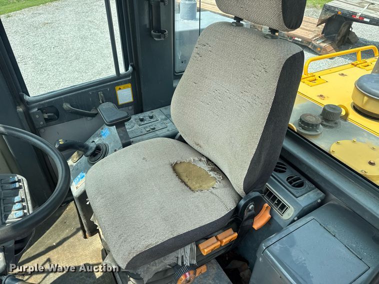 image for item DV4132 2007 Titan LG938 wheel loader