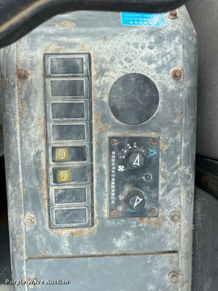 image for item DV4132 2007 Titan LG938 wheel loader